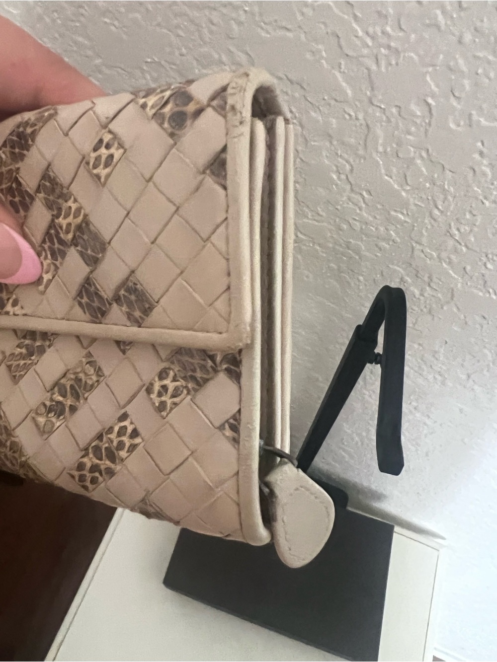 Bottega Veneta Beige Woven Leather Wallet with Print Inlay - Picture 7 of 7